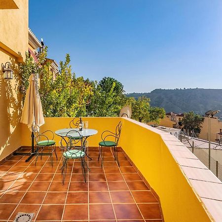 3 Bedroom Stunning Home In Cenes De La Vega Extérieur photo
