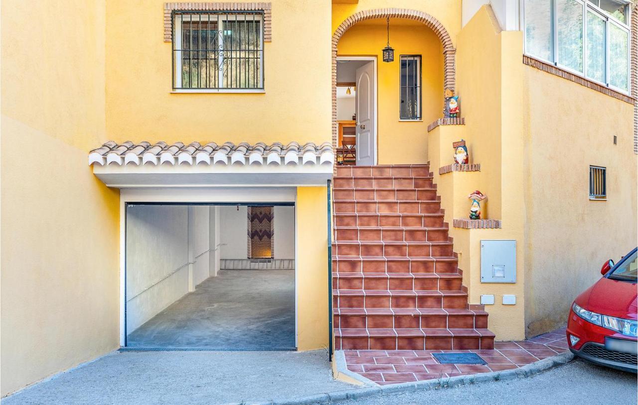 3 Bedroom Stunning Home In Cenes De La Vega Extérieur photo